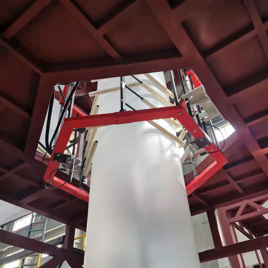 PE吹膜機